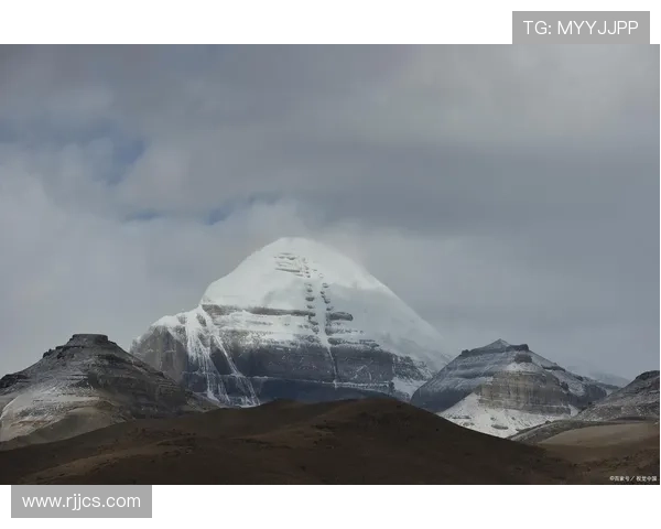 探寻神秘魅力：高冈早纪的“QVOD”时代与不朽传奇